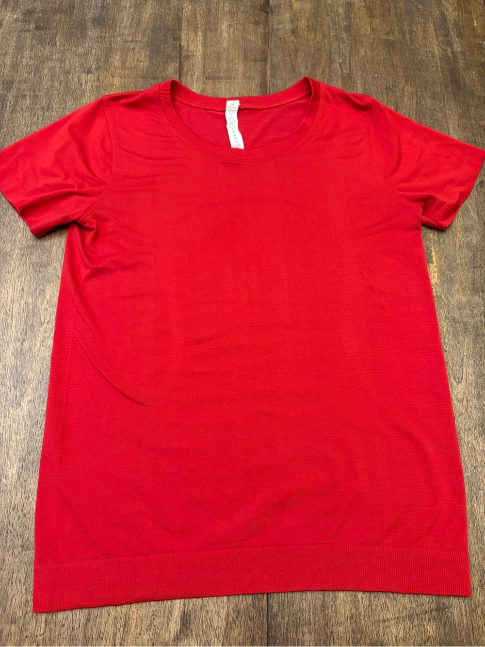 lululemon athletica Red Short-Sleeve Crew Tee